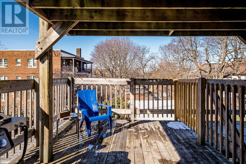 270 Queen Street S Property Photo 24