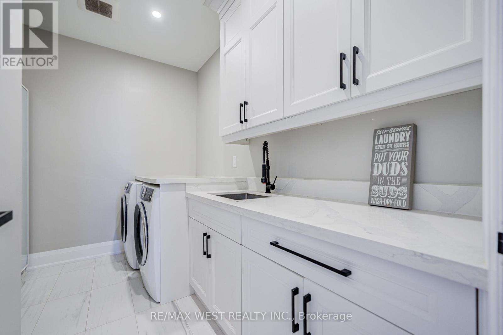 7 Horizon Court Property Photo 18