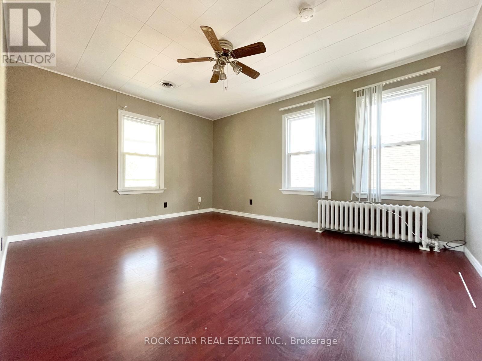 111 Mcalpine Avenue S Property Photo 23
