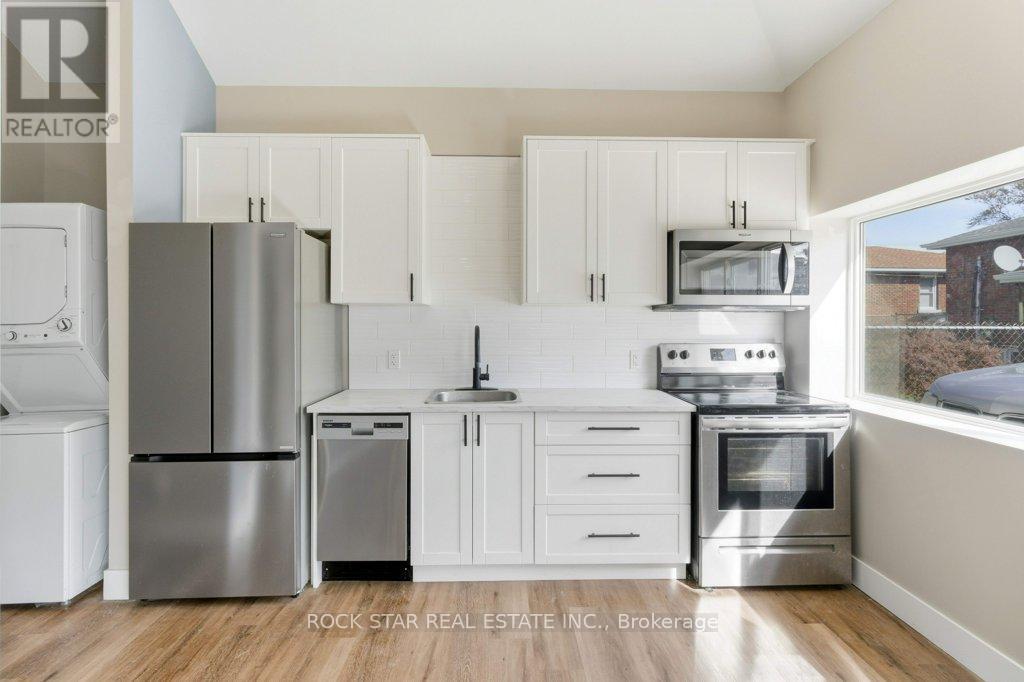 111 Mcalpine Avenue S Property Photo 32