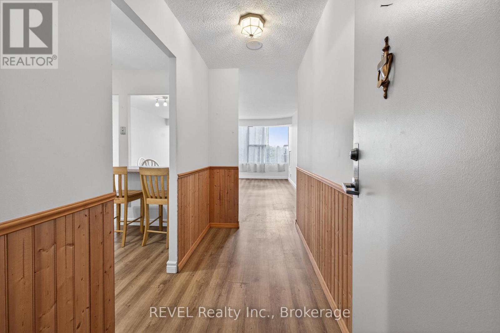 207 - 7 Gale Crescent Property Photo 11