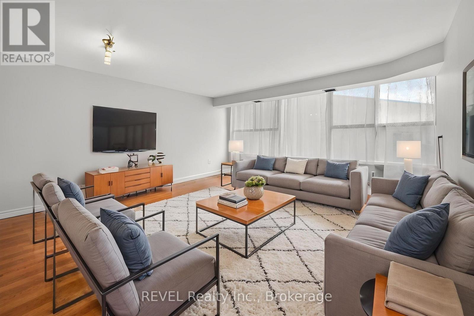 207 - 7 Gale Crescent Property Photo 14