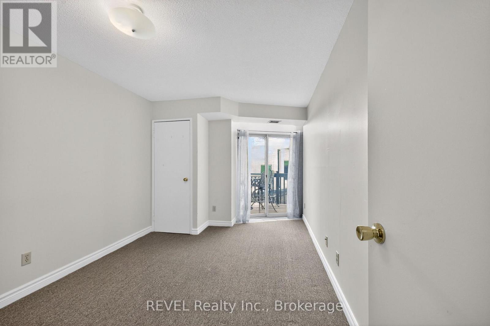 207 - 7 Gale Crescent Property Photo 20