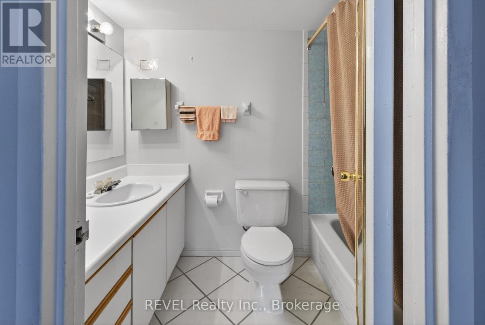 207 - 7 Gale Crescent Property Photo 22