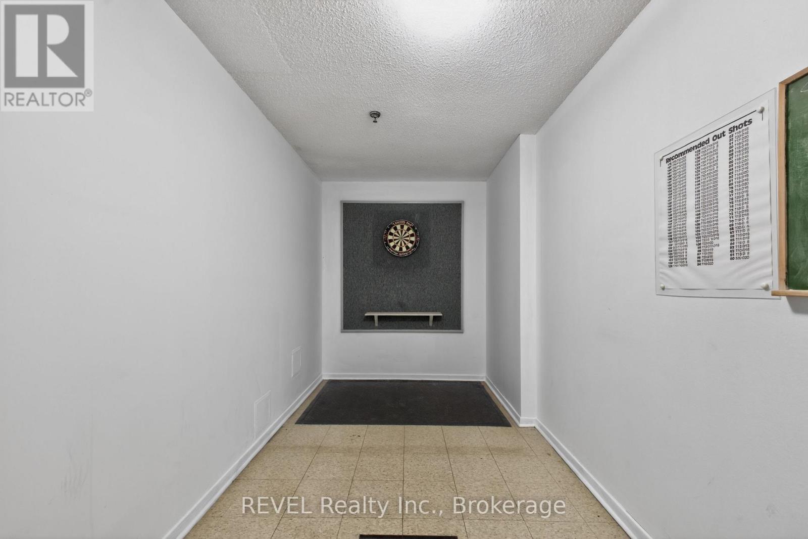207 - 7 Gale Crescent Property Photo 39
