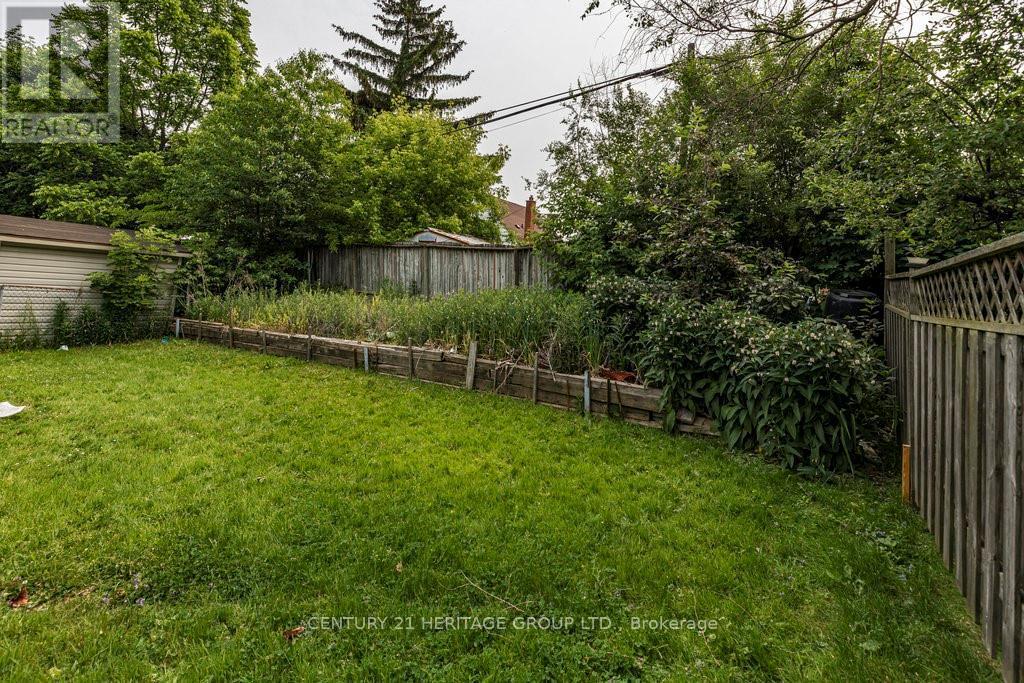 Lower - 291 East 24th Street Property Photo 21