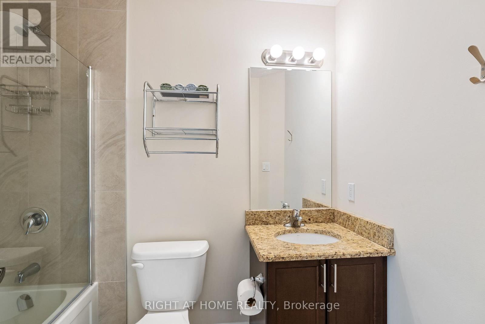 878 Zaifman Circle Property Photo 36
