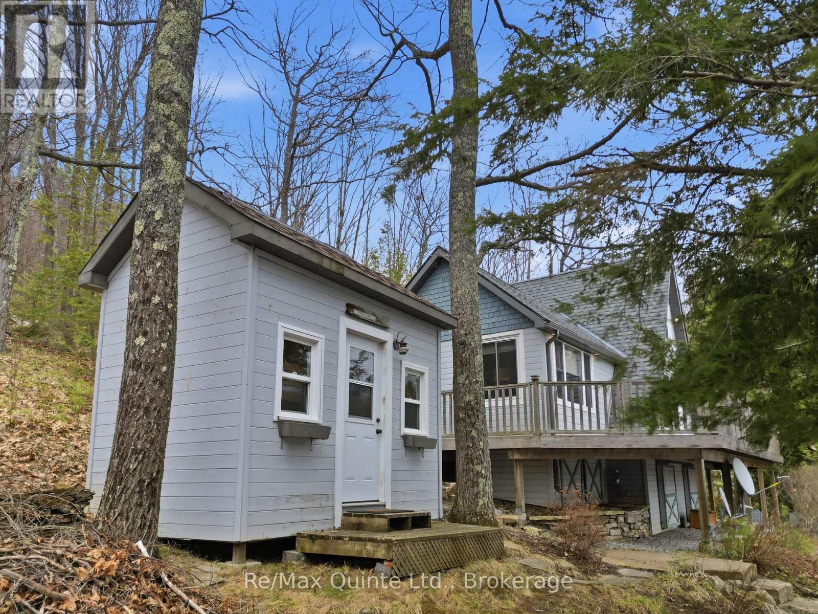 203 Faradale Drive Property Photo 25