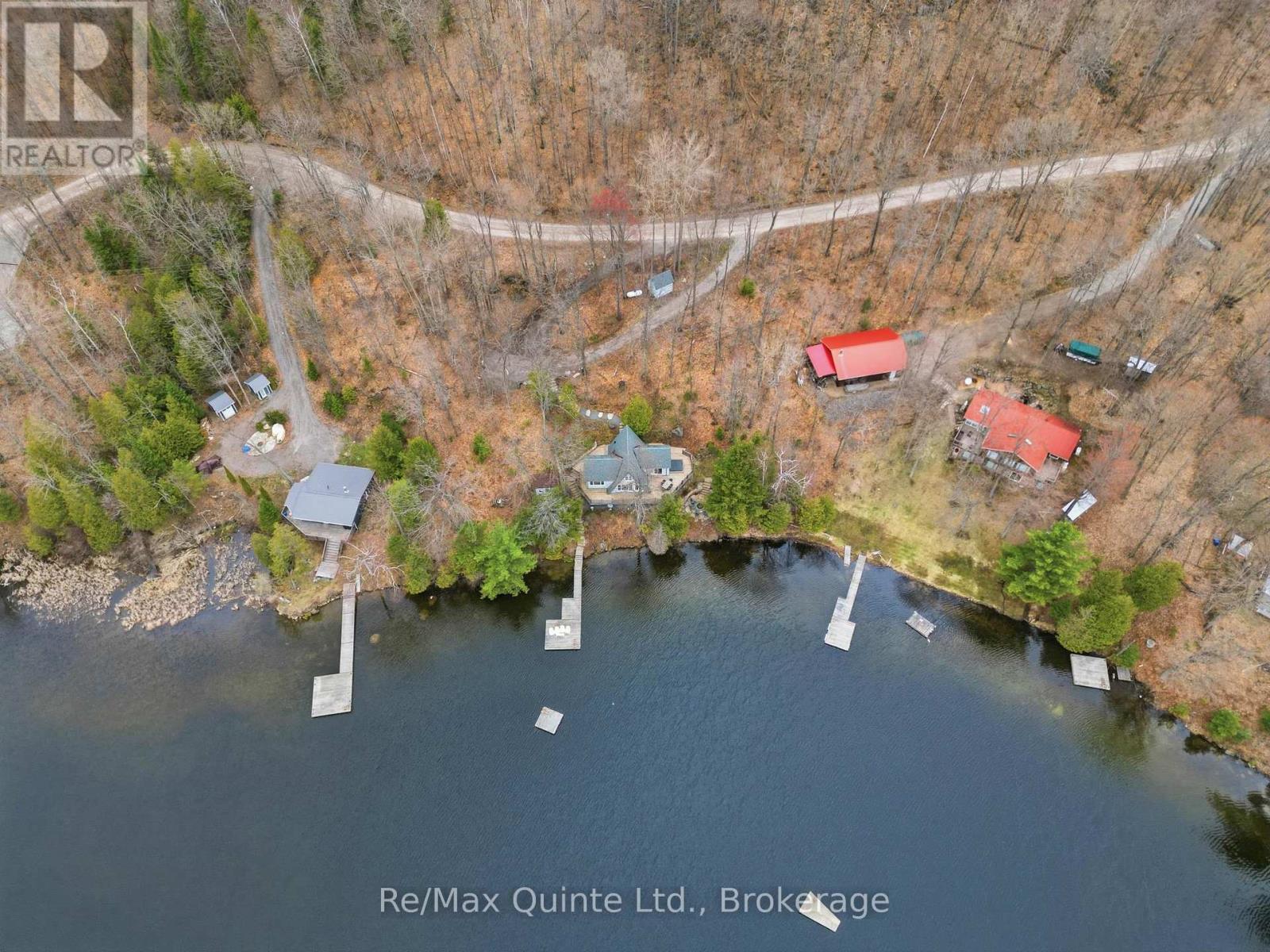 203 Faradale Drive Property Photo 30