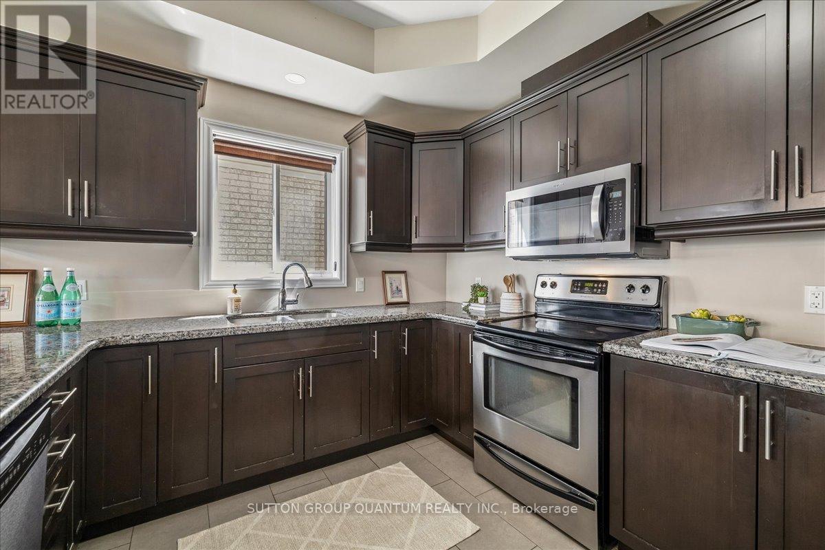 92 Garinger Crescent Property Photo 12