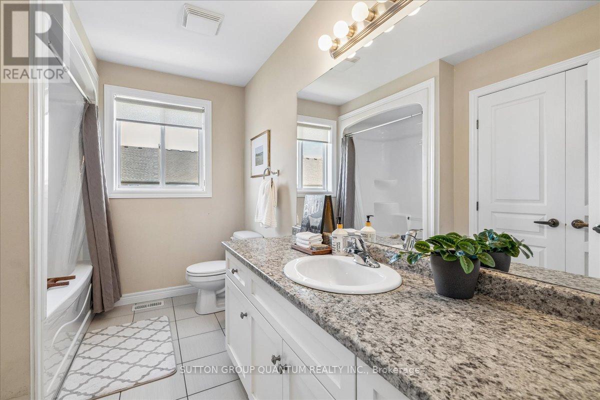 92 Garinger Crescent Property Photo 30