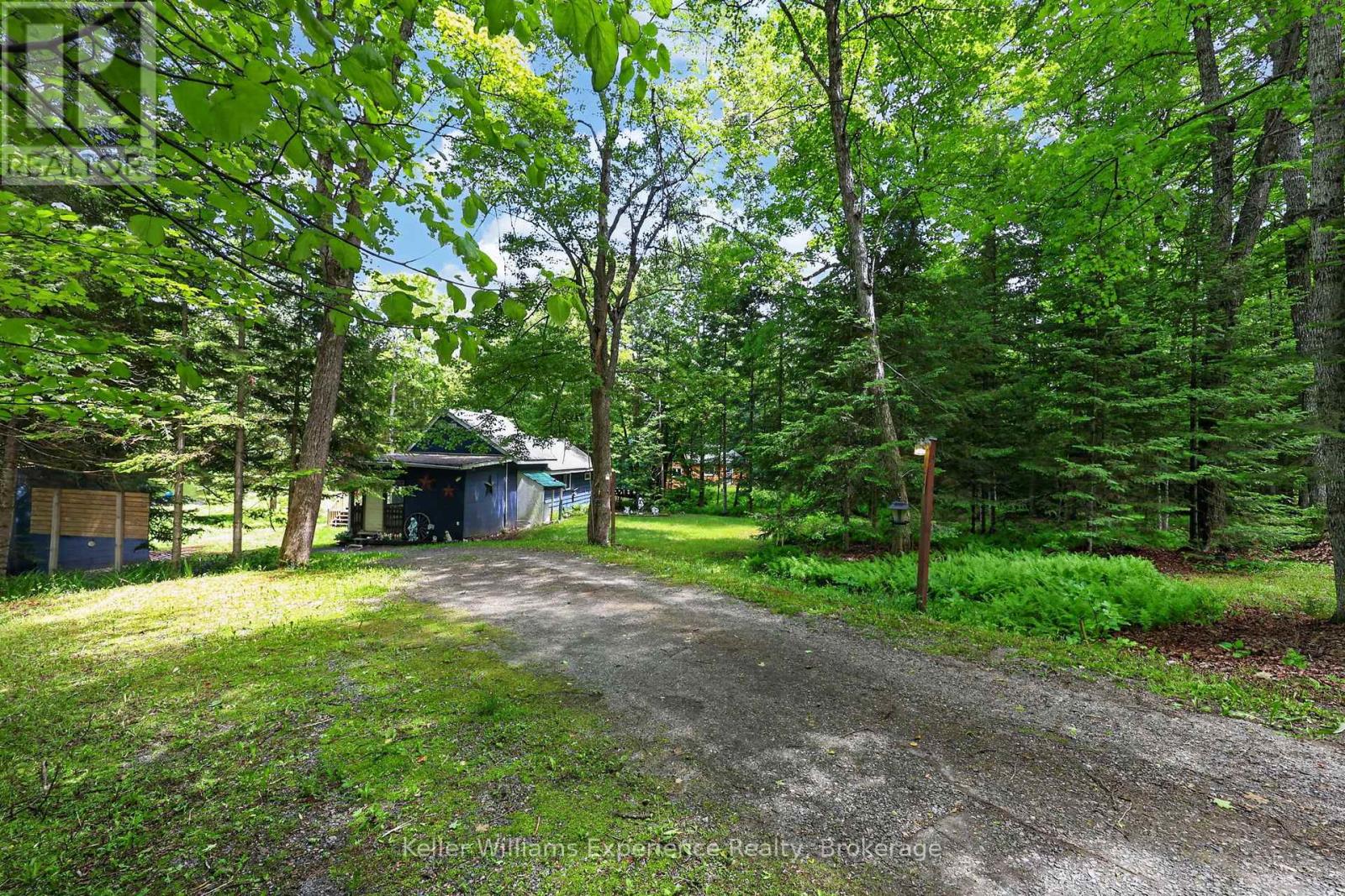 1133 Sherwood Forest Road Property Photo 4