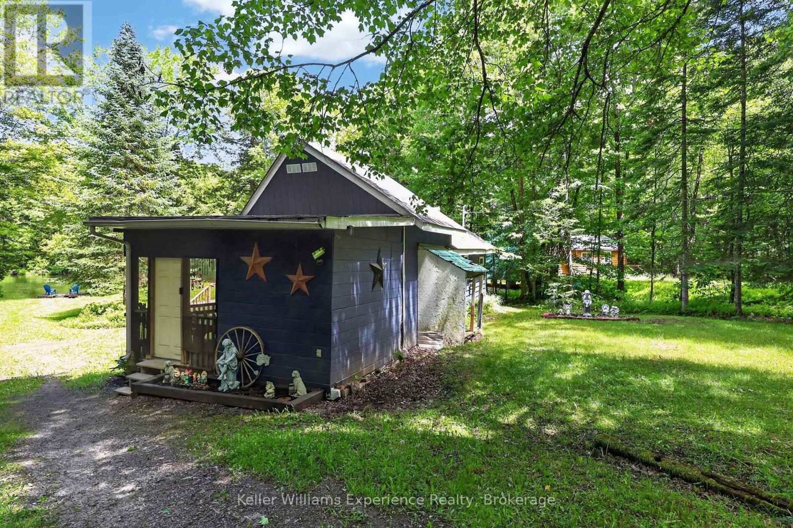 1133 Sherwood Forest Road Property Photo 6