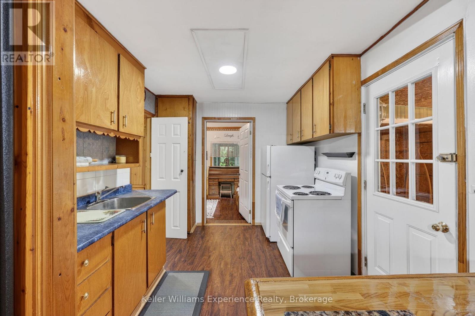 1133 Sherwood Forest Road Property Photo 14