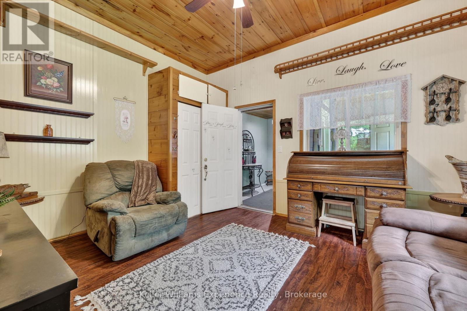 1133 Sherwood Forest Road Property Photo 17