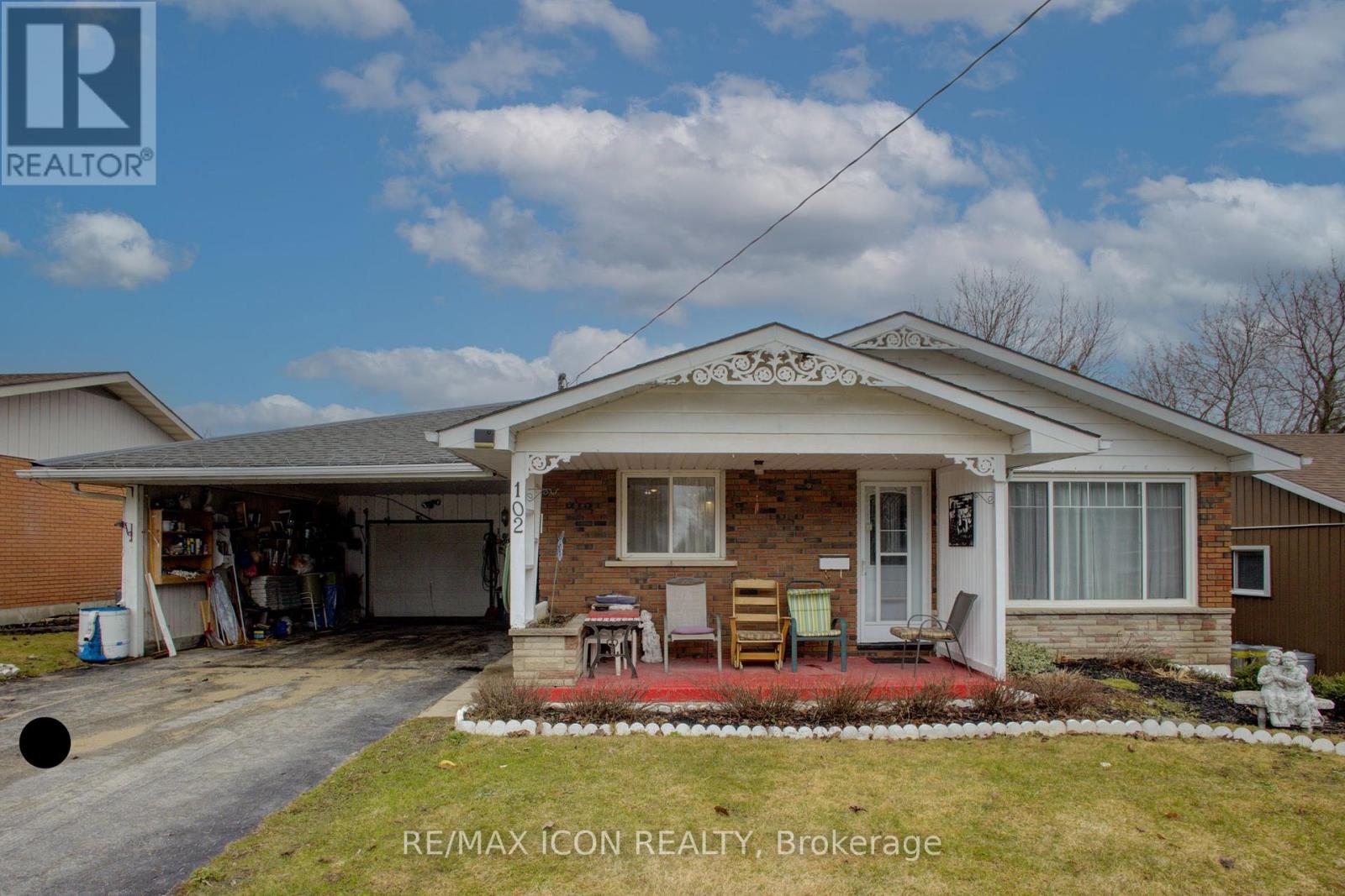 102 Byeland Drive Property Photo 1