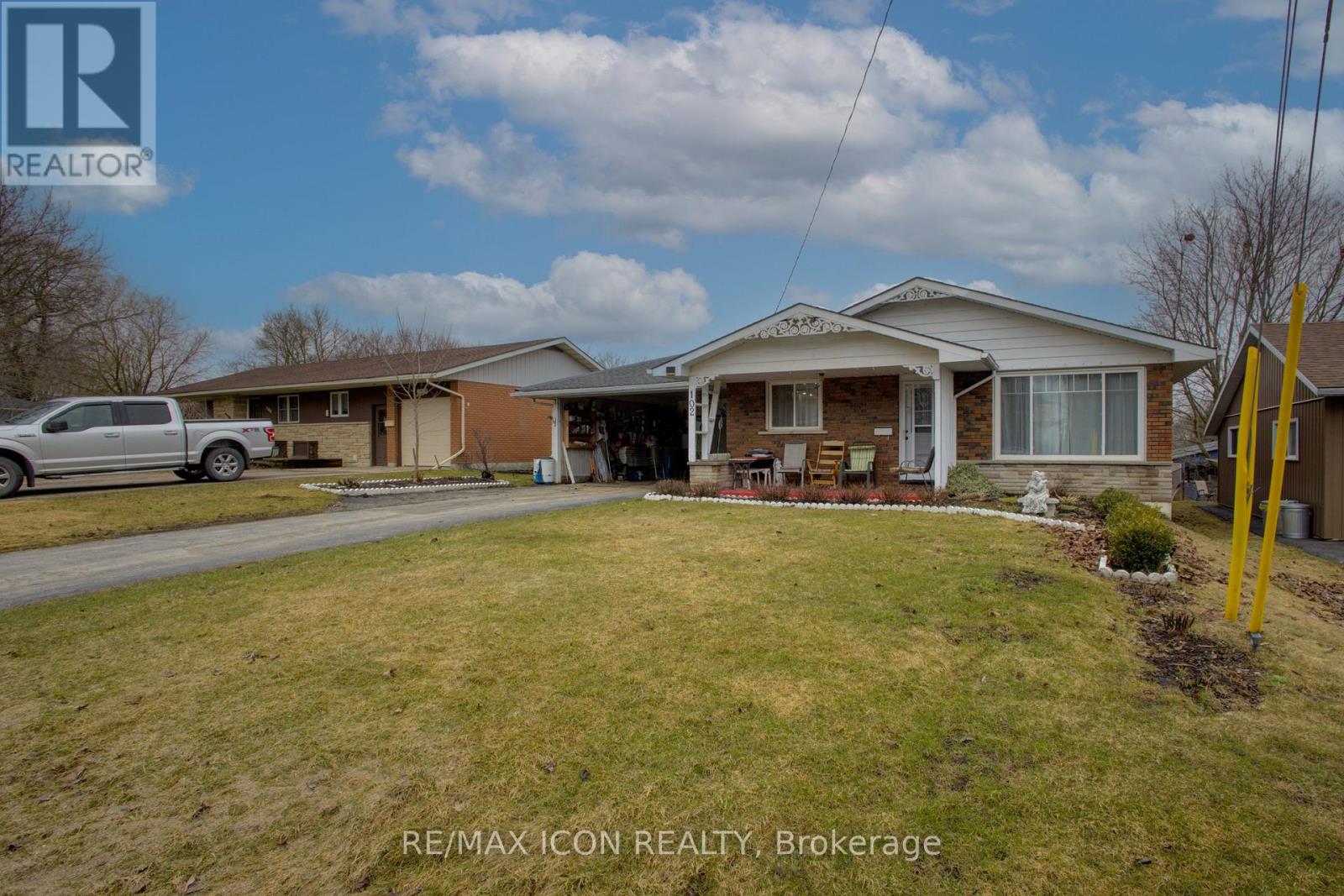 102 Byeland Drive Property Photo 2