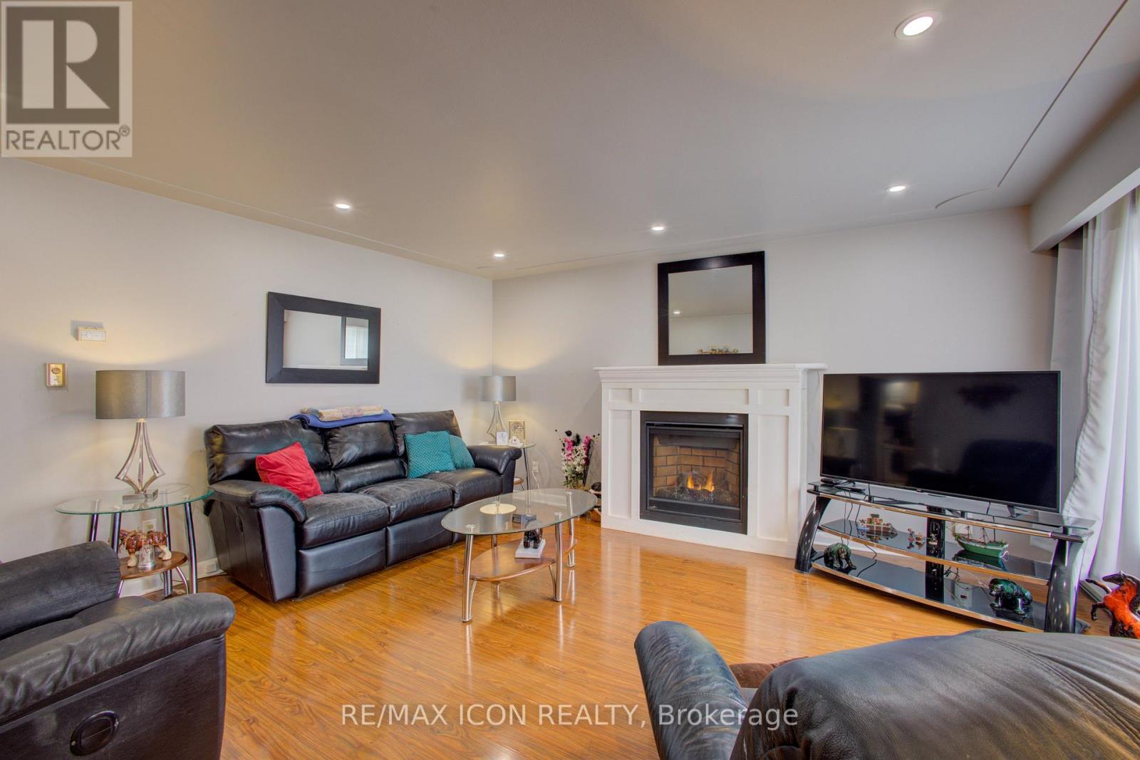 102 Byeland Drive Property Photo 8