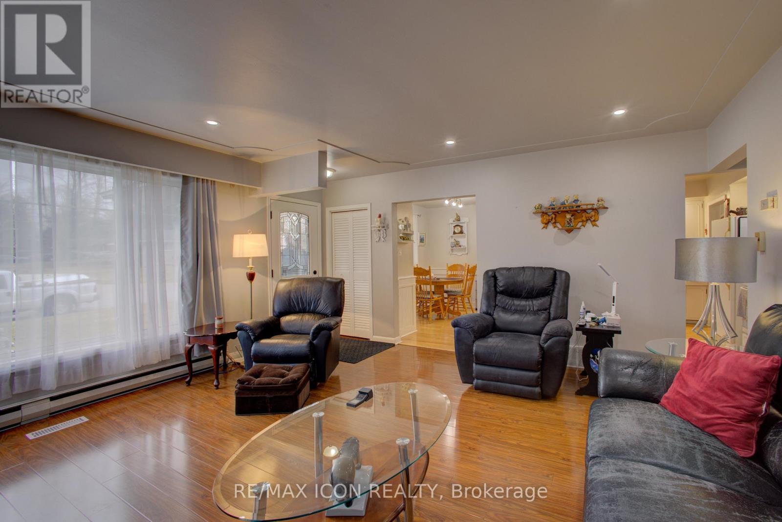 102 Byeland Drive Property Photo 11