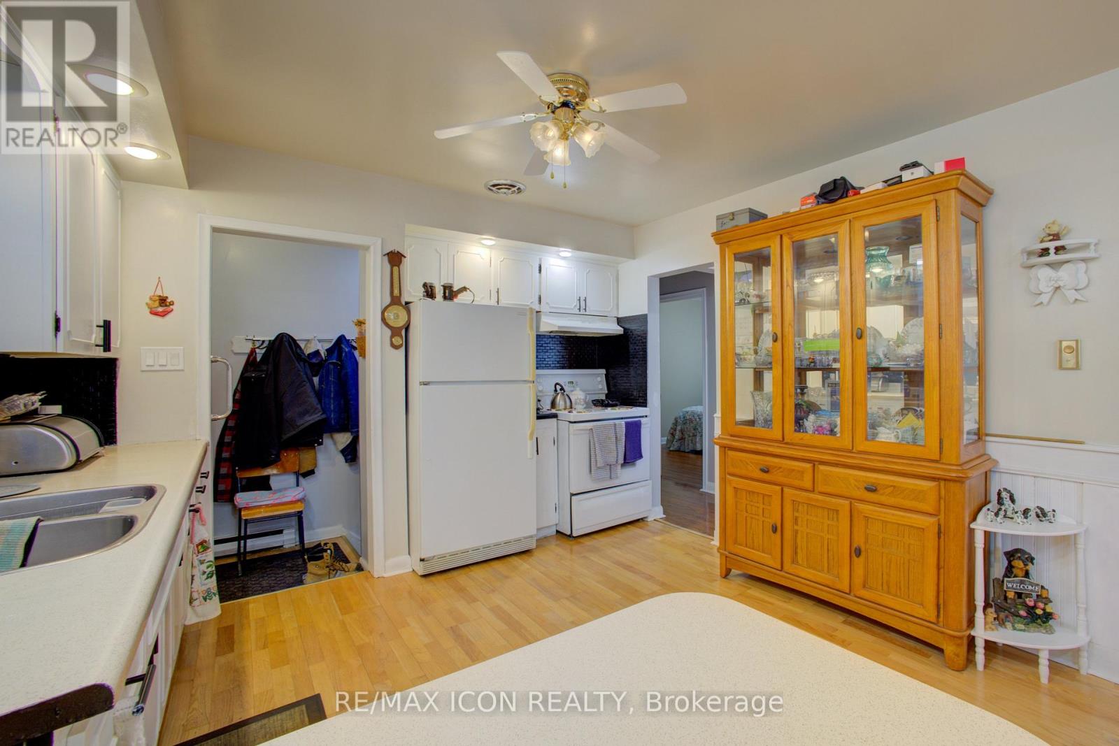 102 Byeland Drive Property Photo 15