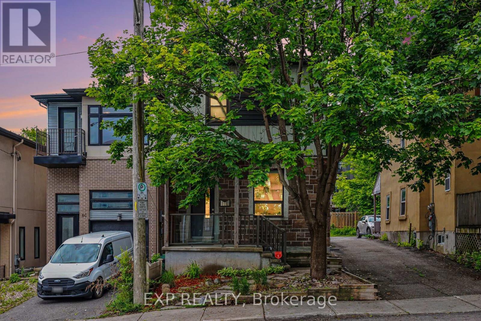 62 YOUNG STREET Property Photo 1