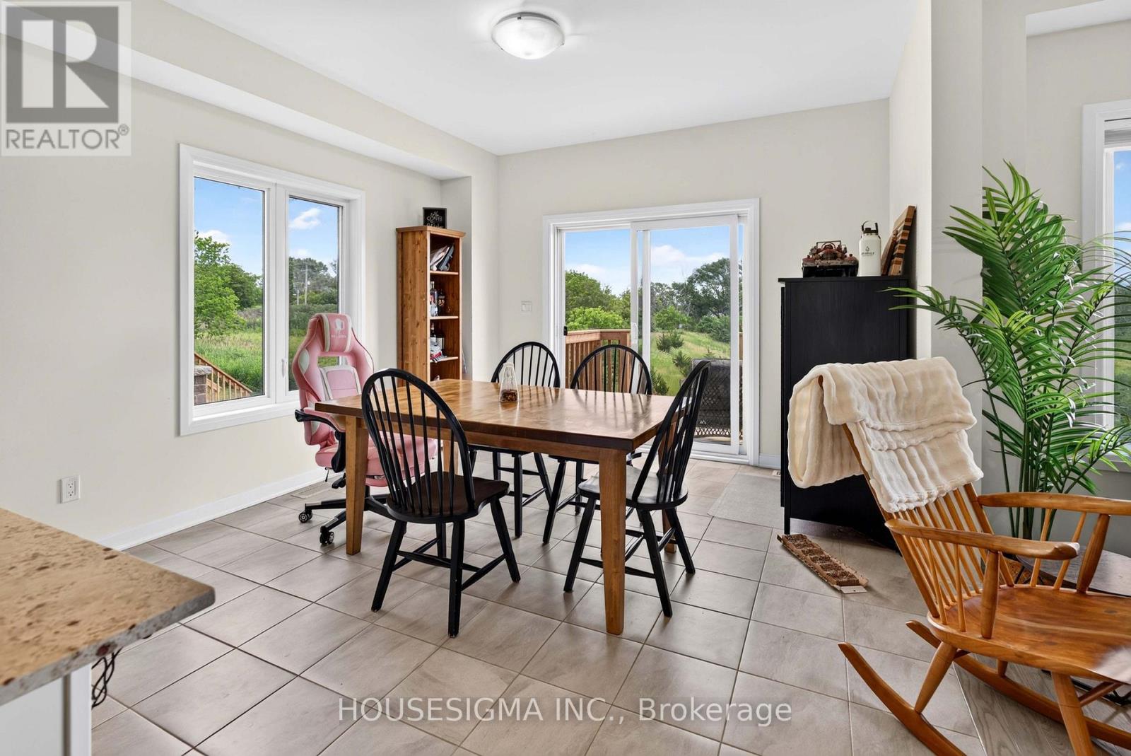32 Oakmont Drive Property Photo 7