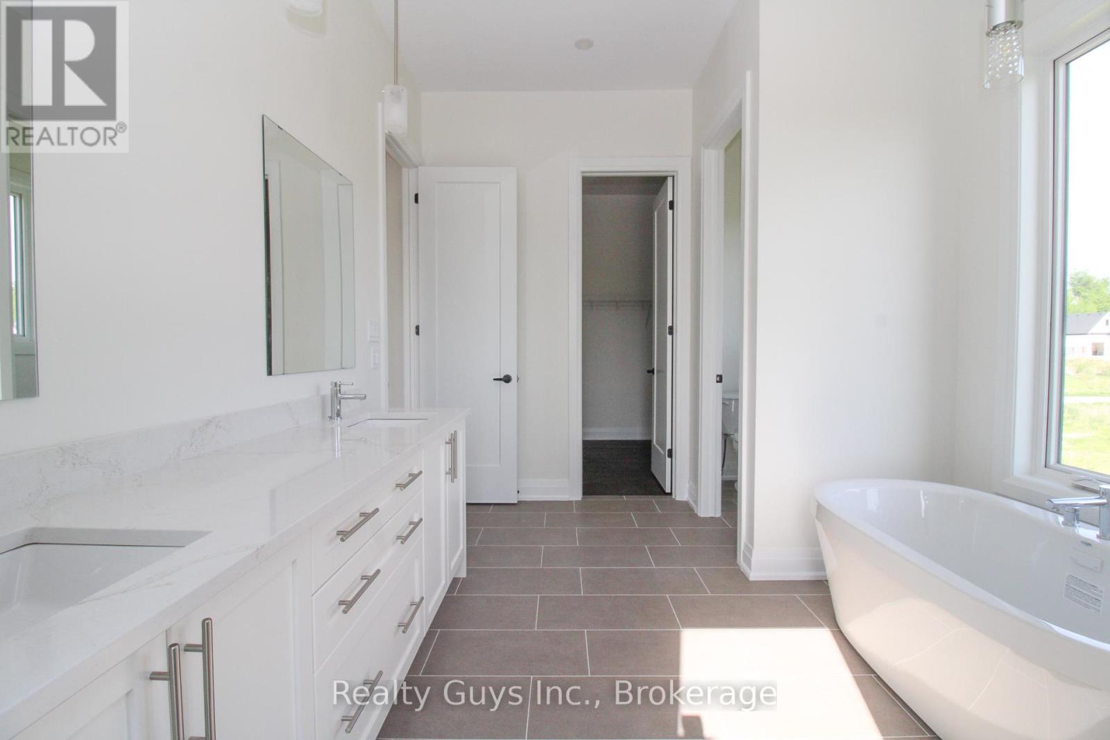 2429 (lot 17) Gwendolyn Court Property Photo 22