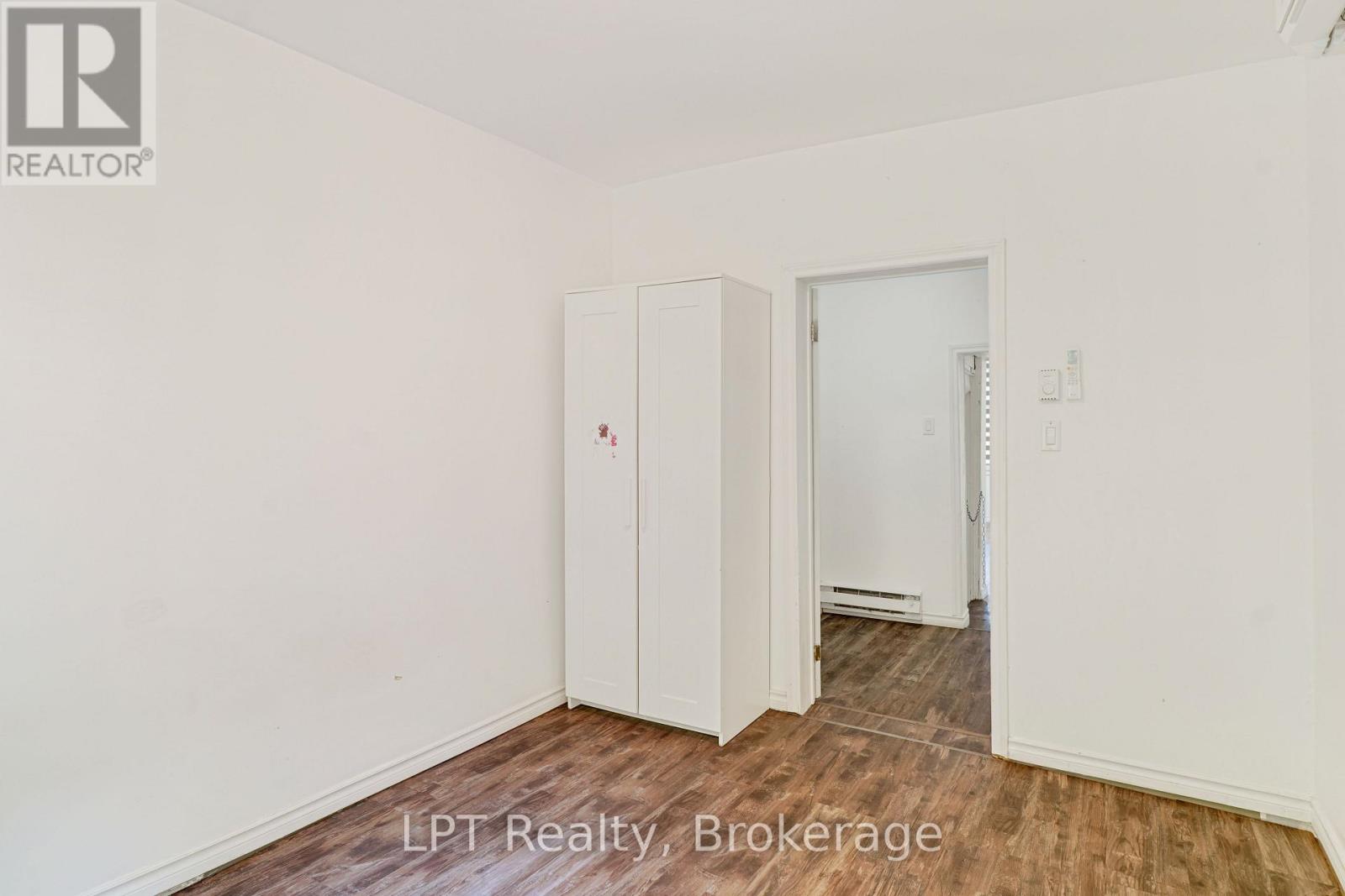 726 Berford Street Property Photo 18