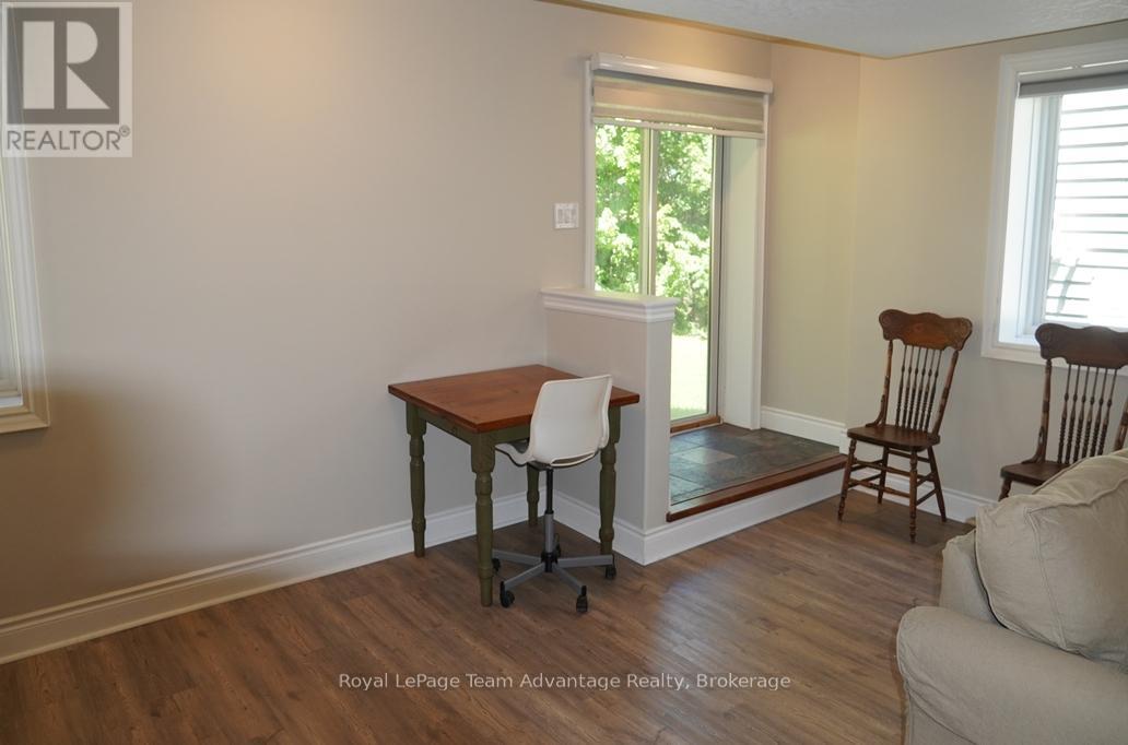 40 Winnifred Avenue E Property Photo 21