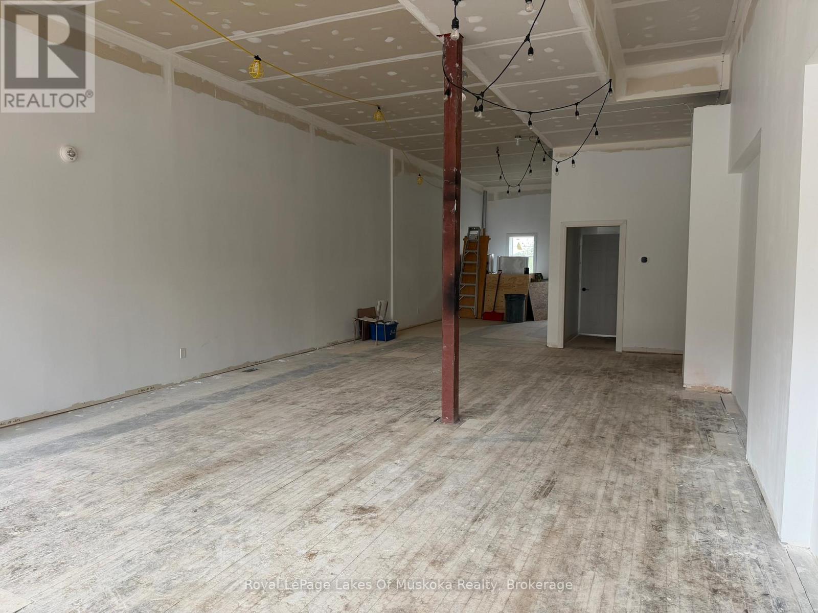 A - 193 Ontario Street Property Photo 2
