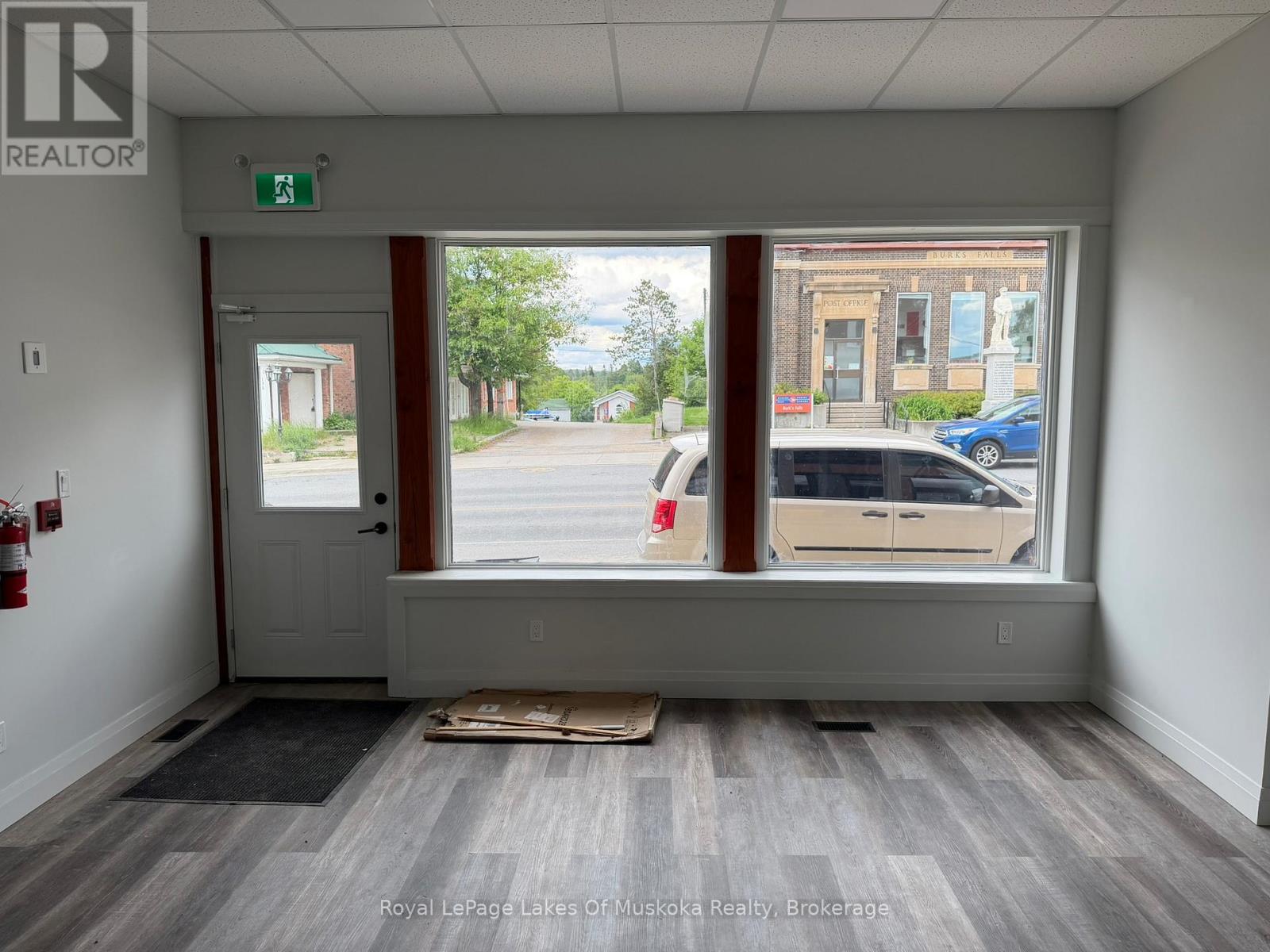 B - 193 Ontario Street Property Photo 3