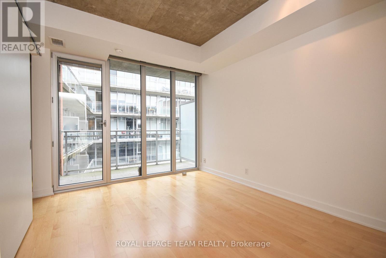 726 - 349 Mcleod Street Property Photo 6