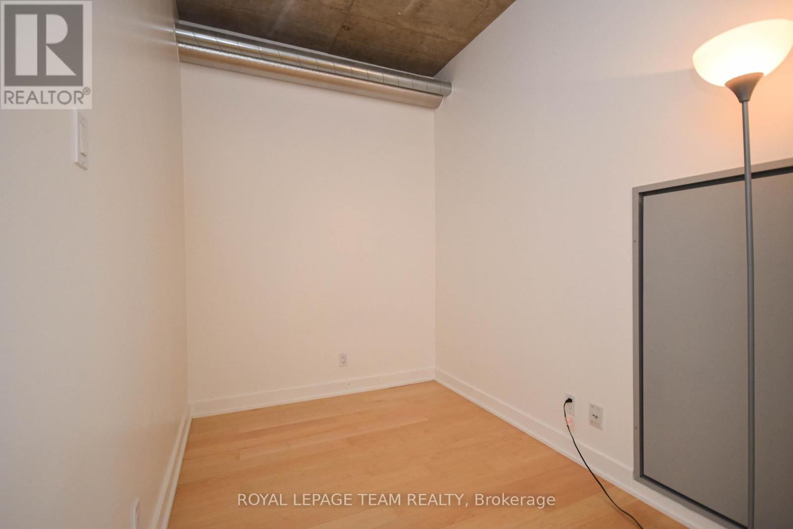 726 - 349 Mcleod Street Property Photo 16