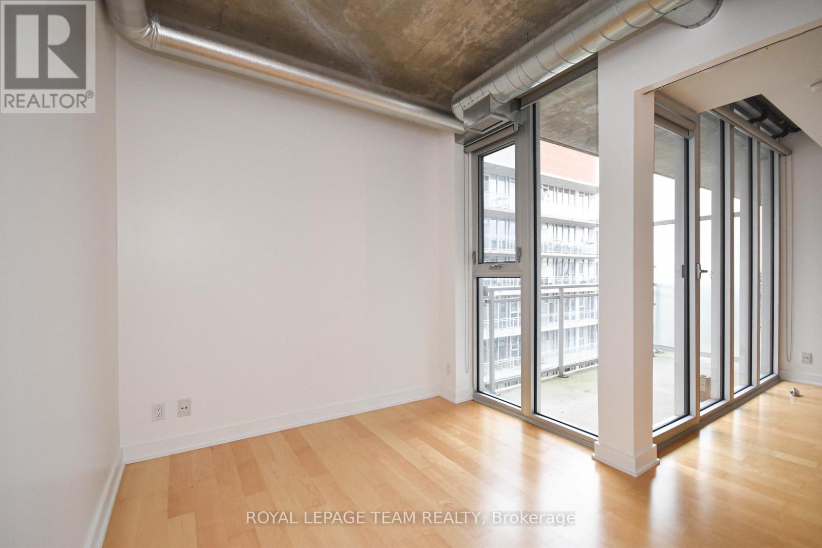 726 - 349 Mcleod Street Property Photo 19