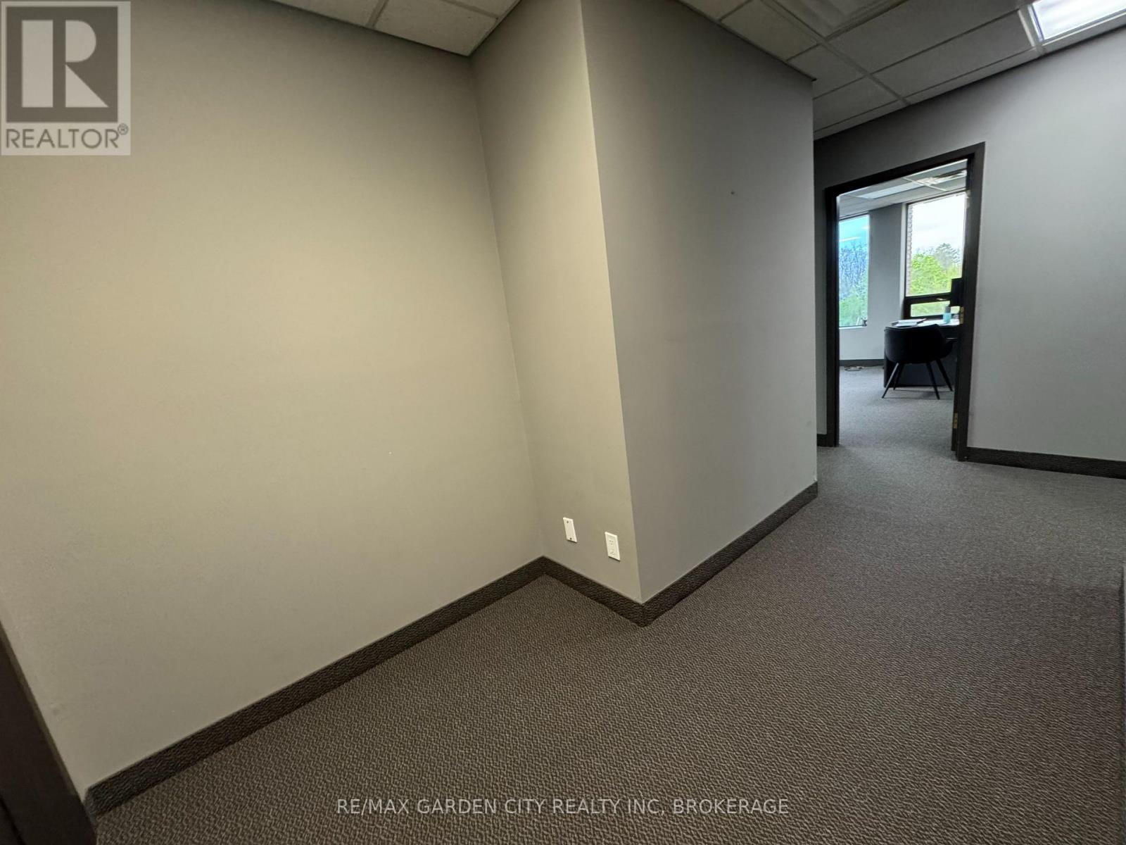 2nd Floor - 236 Glenridge Avenue Property Photo 19
