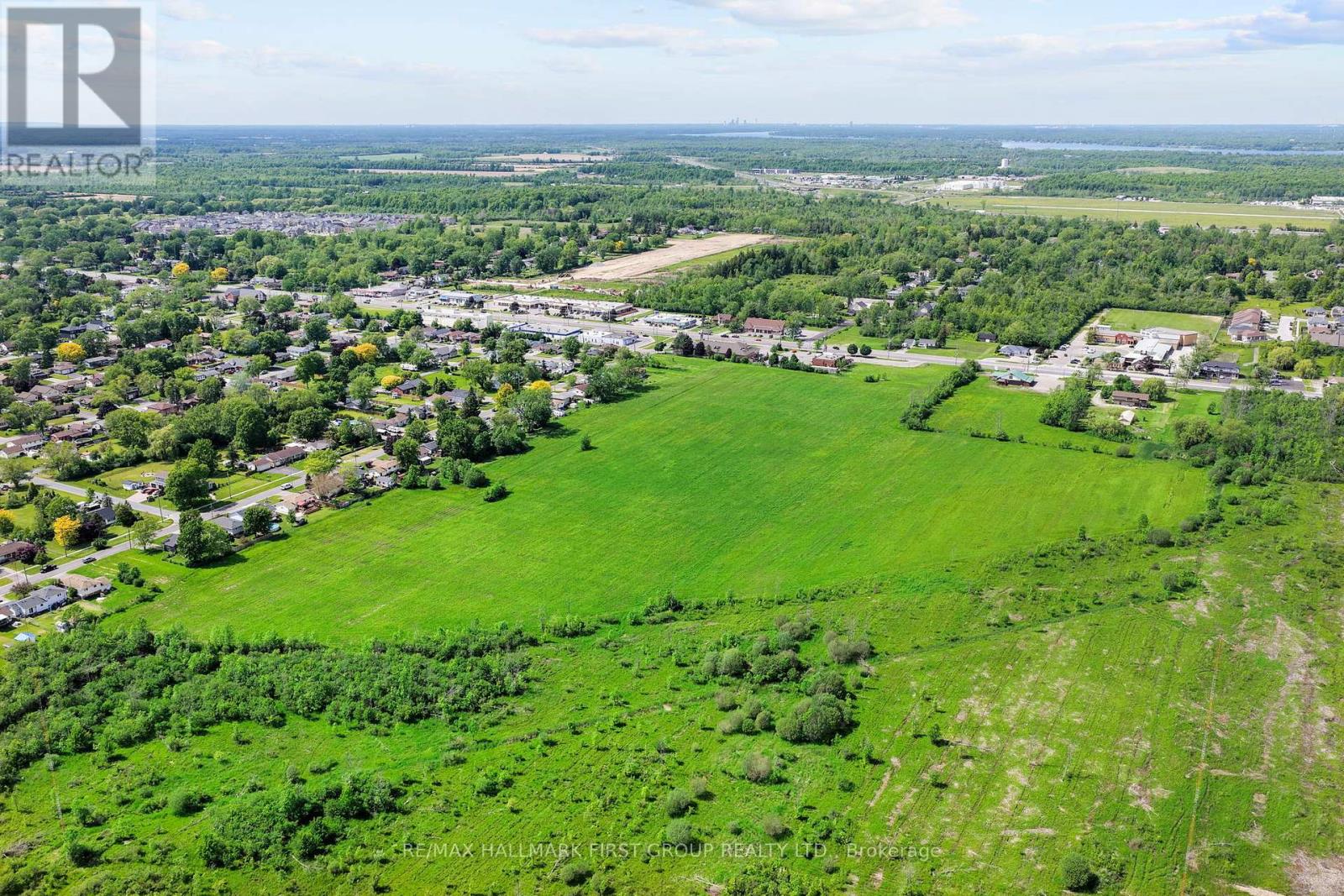1127 Garrison Road Property Photo 8