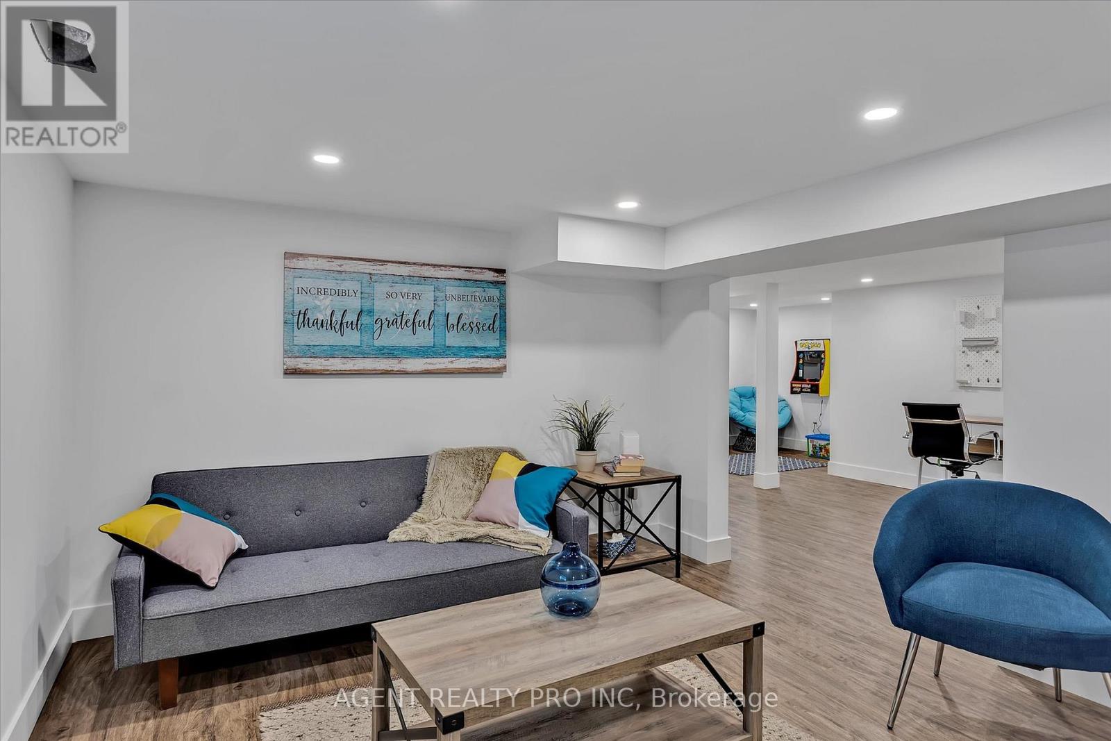 21 Oriole Road Property Photo 24