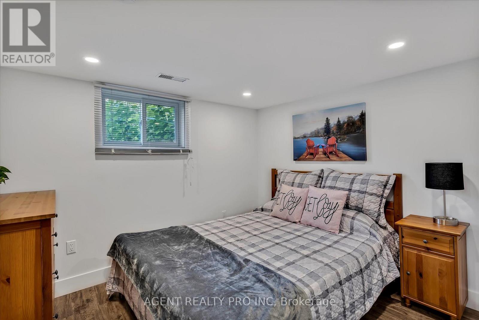 21 Oriole Road Property Photo 26
