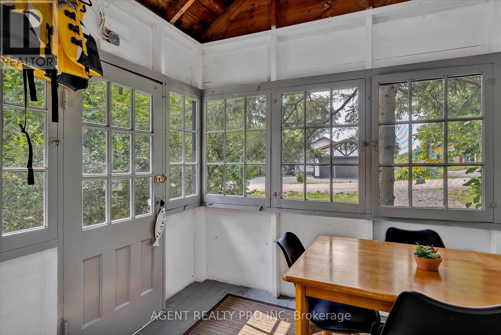 21 Oriole Road Property Photo 39
