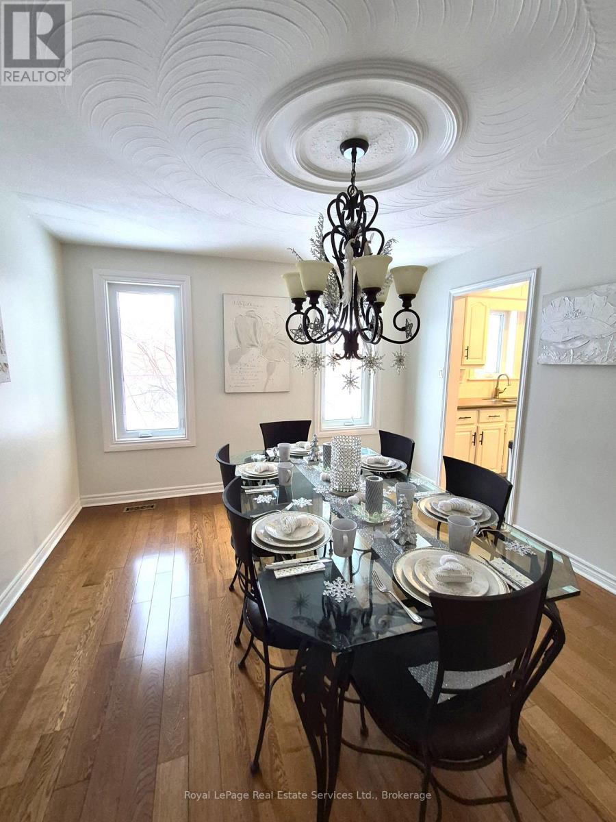 184 Dundas Street E Property Photo 15
