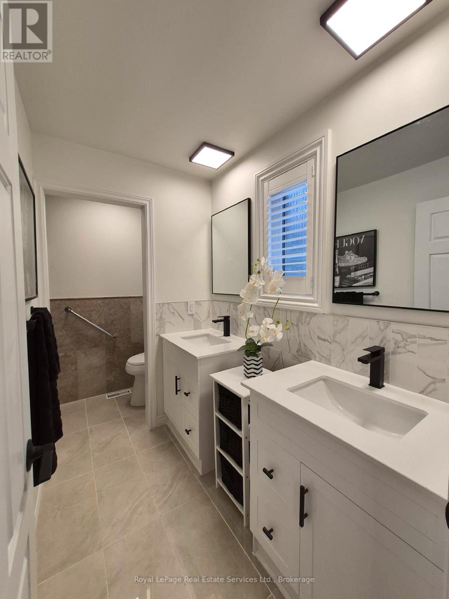 184 Dundas Street E Property Photo 18