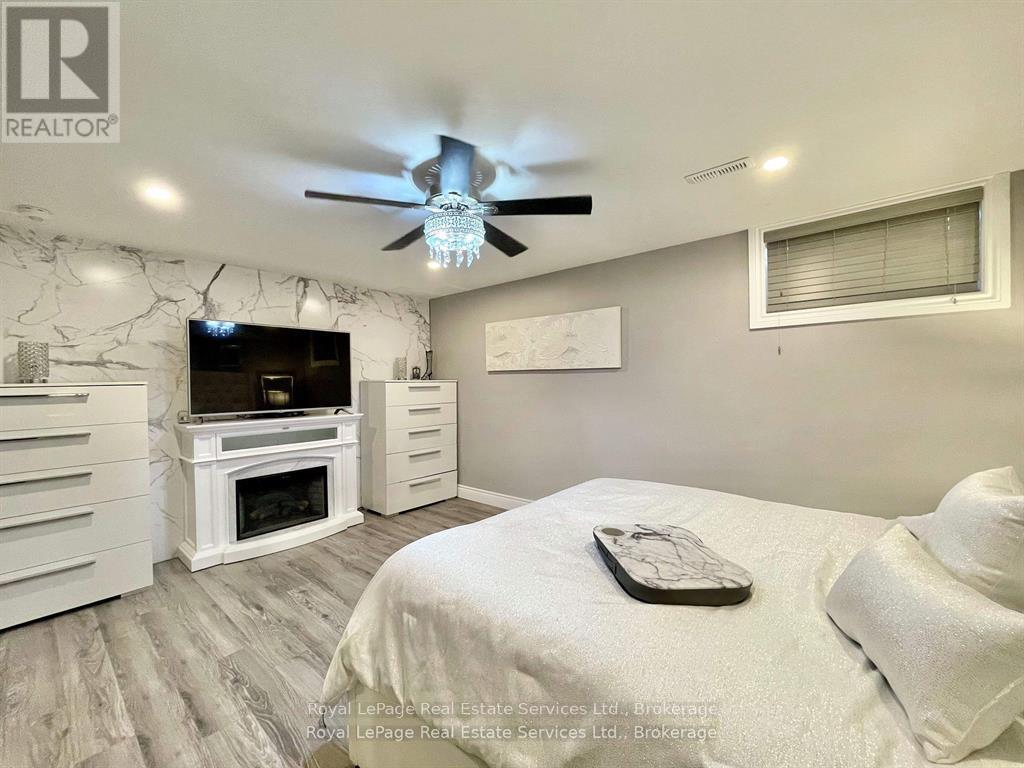184 Dundas Street E Property Photo 25