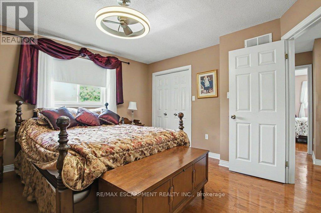 6 Theodore Drive Property Photo 16