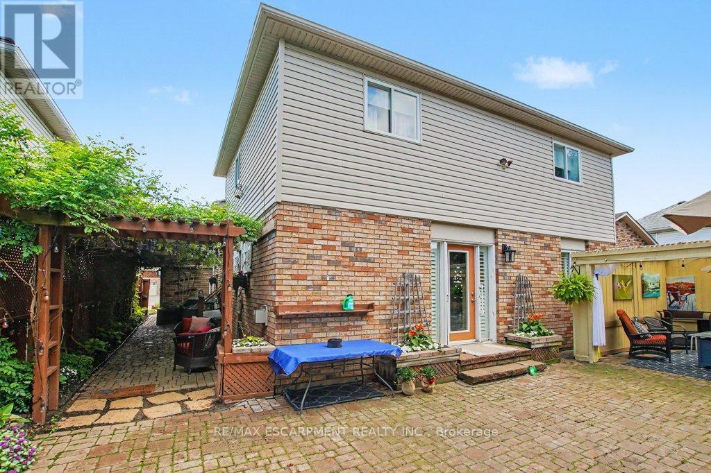 6 Theodore Drive Property Photo 38