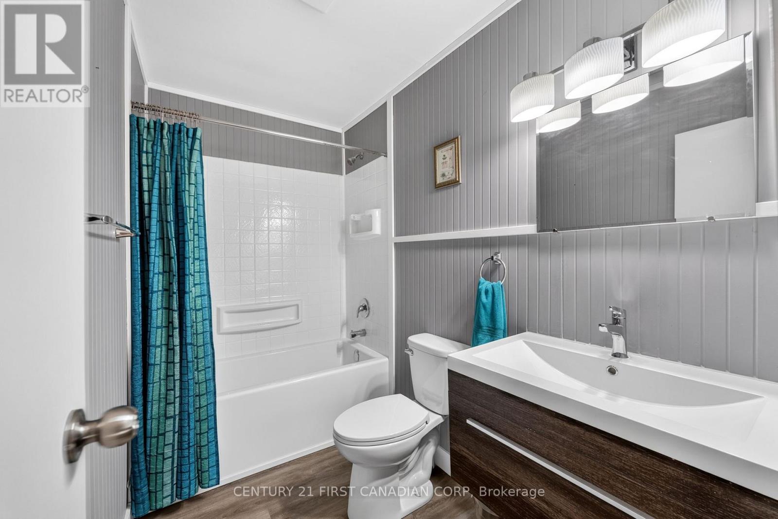 33943 Sunnyridge Road Property Photo 17