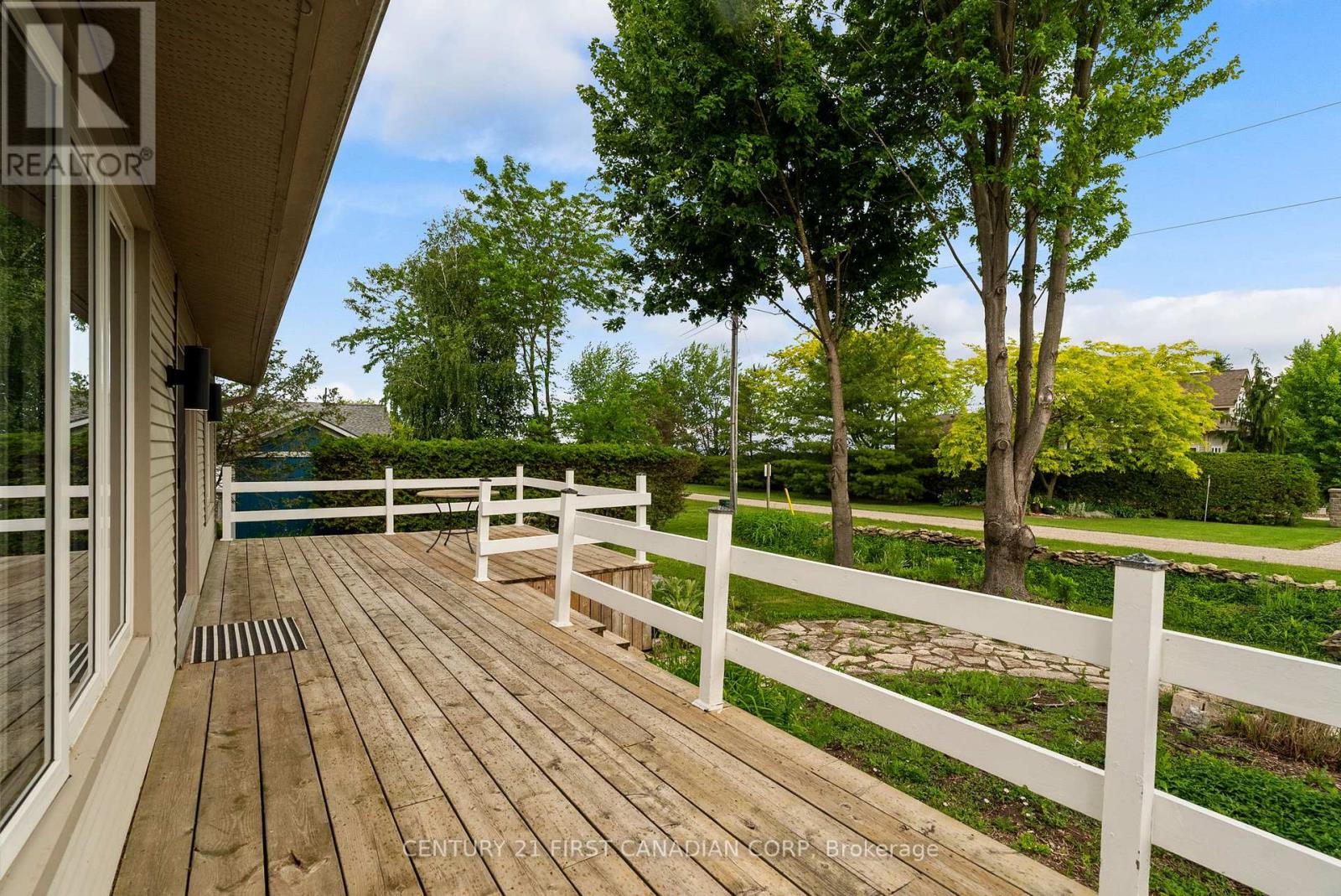 33943 Sunnyridge Road Property Photo 23