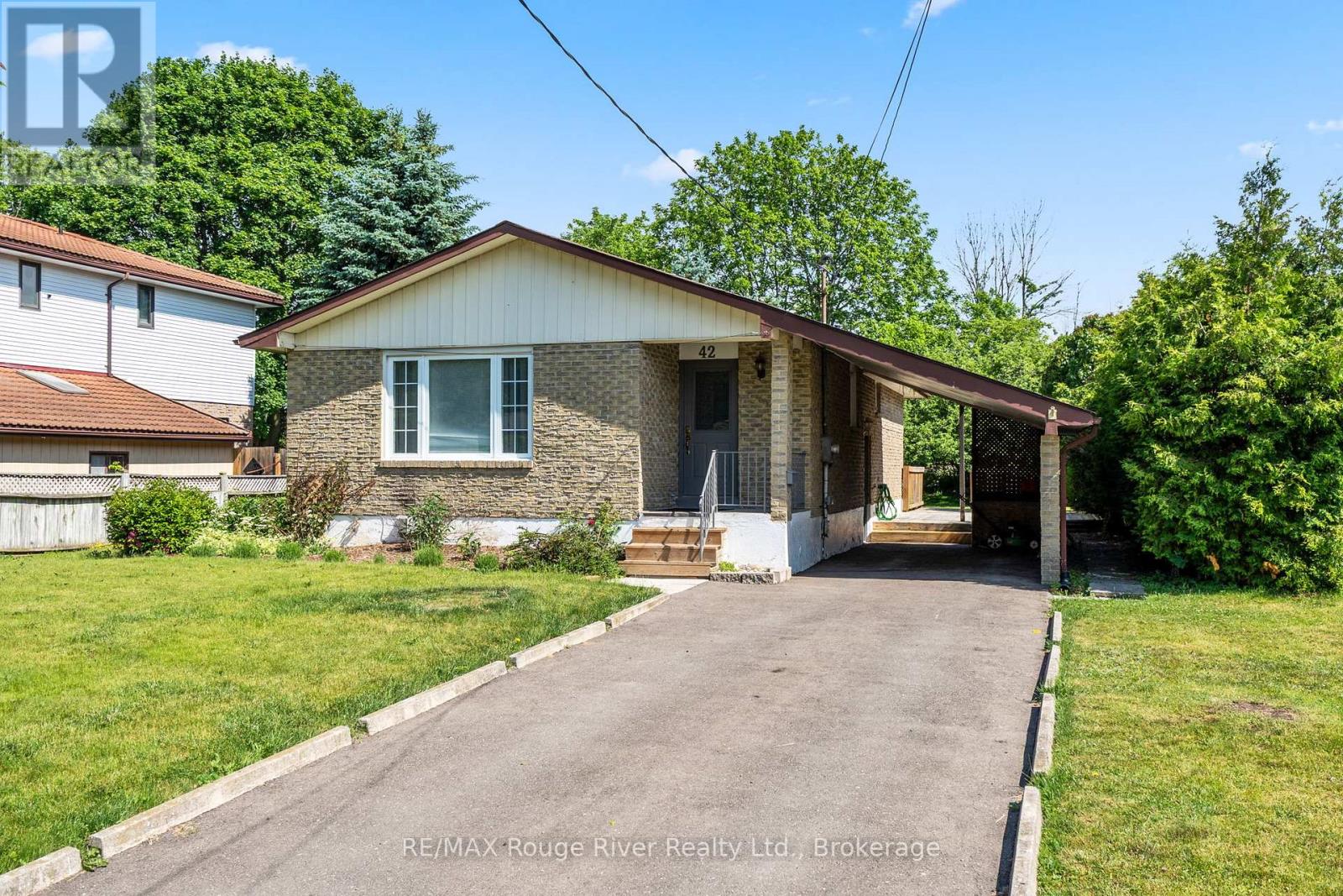 42 MEREDITH CRESCENT