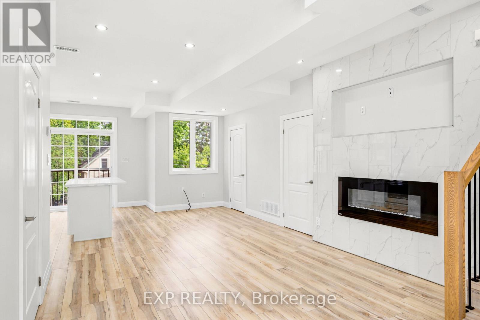131 St George Street Property Photo 8
