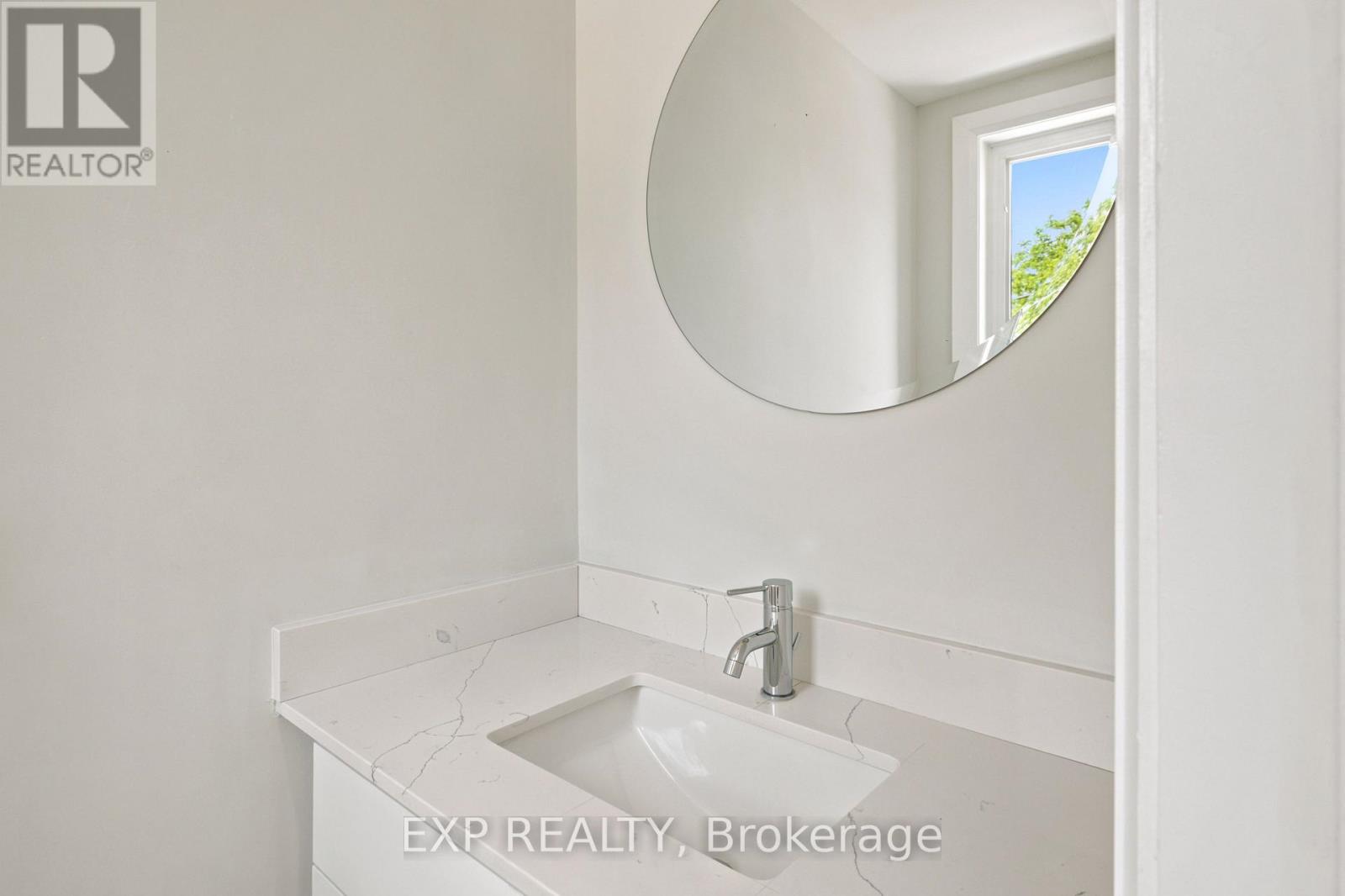 131 St George Street Property Photo 13