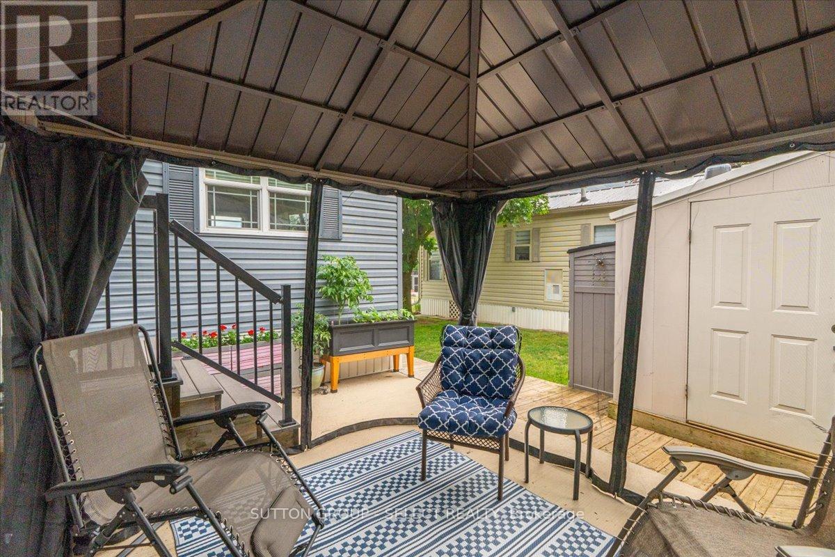 415 - 8685 Rock Glen Road Property Photo 28
